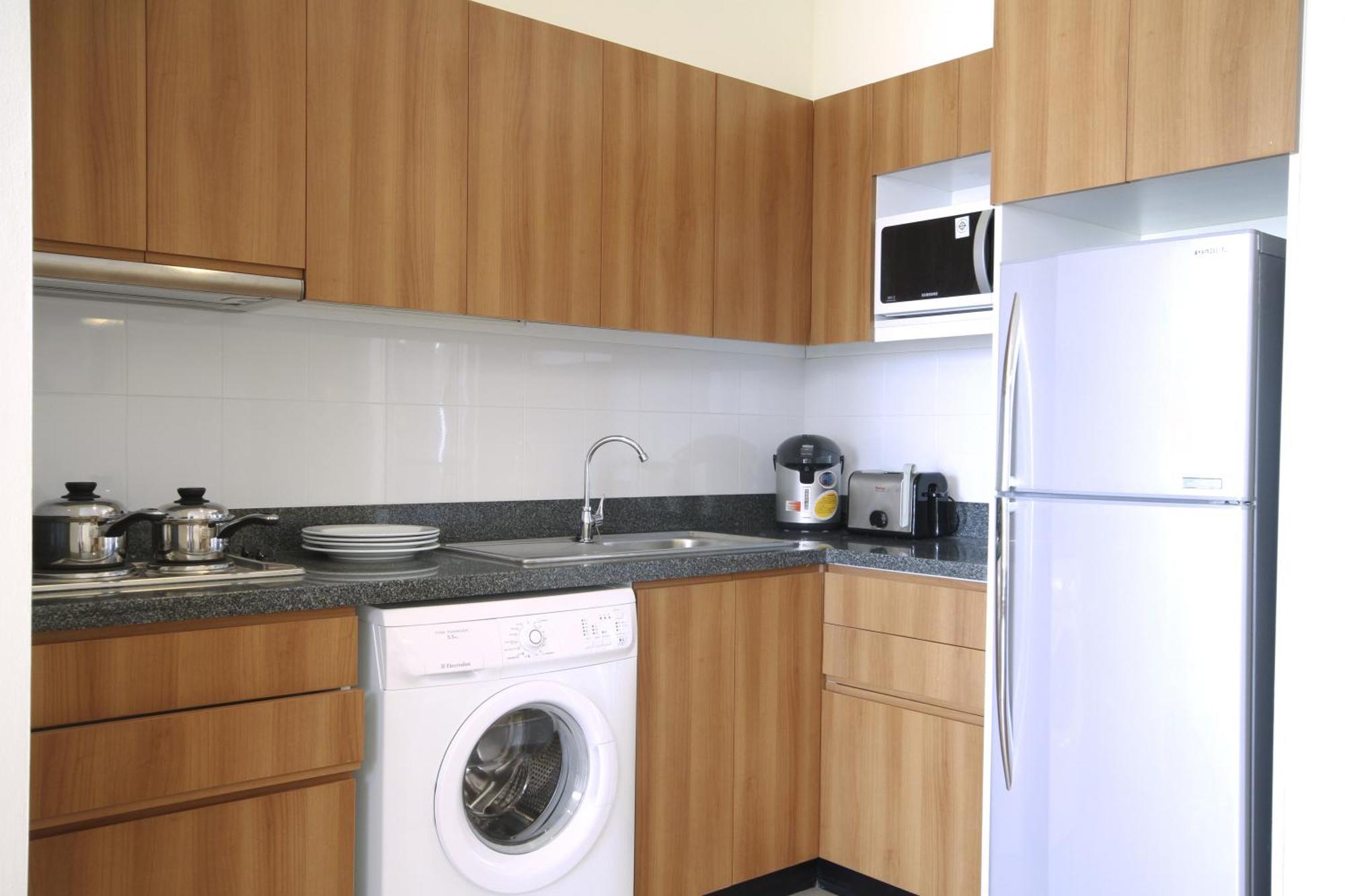 Kameo Grand Hotel & Serviced Apartment, Rayong Quarto foto